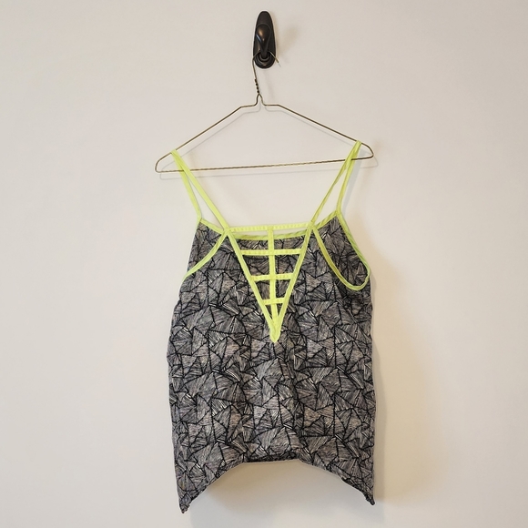 Vintage Havana est 1954 Asymetrical Tank Top Large Lime Green - Picture 2 of 2